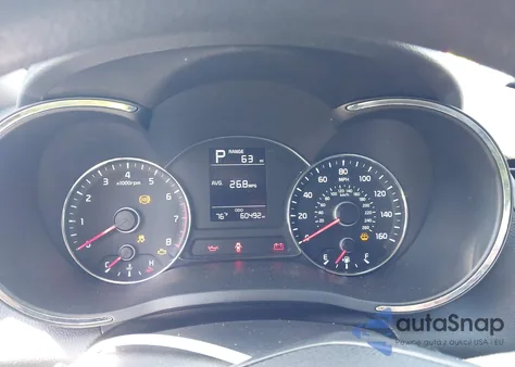 2018 Kia Forte Lx z USA, uszkodzony, nr VIN 3KPFK4A71JE174689